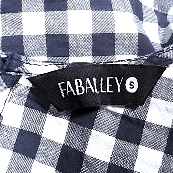 Faballey Black & White Gingham Rose Embroidery Bell Sleeve Boho Blouse Size S - Picture 8 of 8